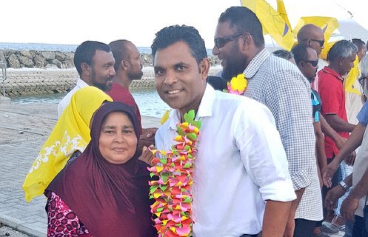 "ހިތްވަރު ކުރައްވާ، ކަންތައްތައް ދަނީ ބަދަލުވަމުން"