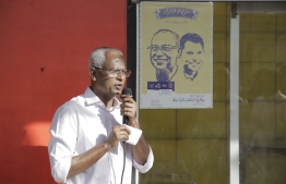 Ibrahim Mohamed Solih (Ibu) speaking at a campaign gathering during his trip to Laamu Atoll. PHOTO:  MDP Media