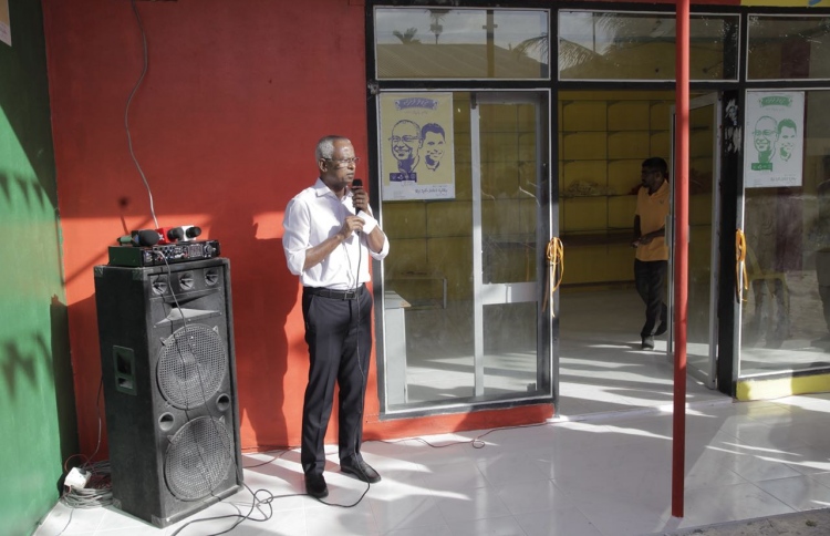 ކައުންސިލުން އެދެނީ ރައީސްގެ އިވެންޓަށް ދަރިވަރުން ދާން