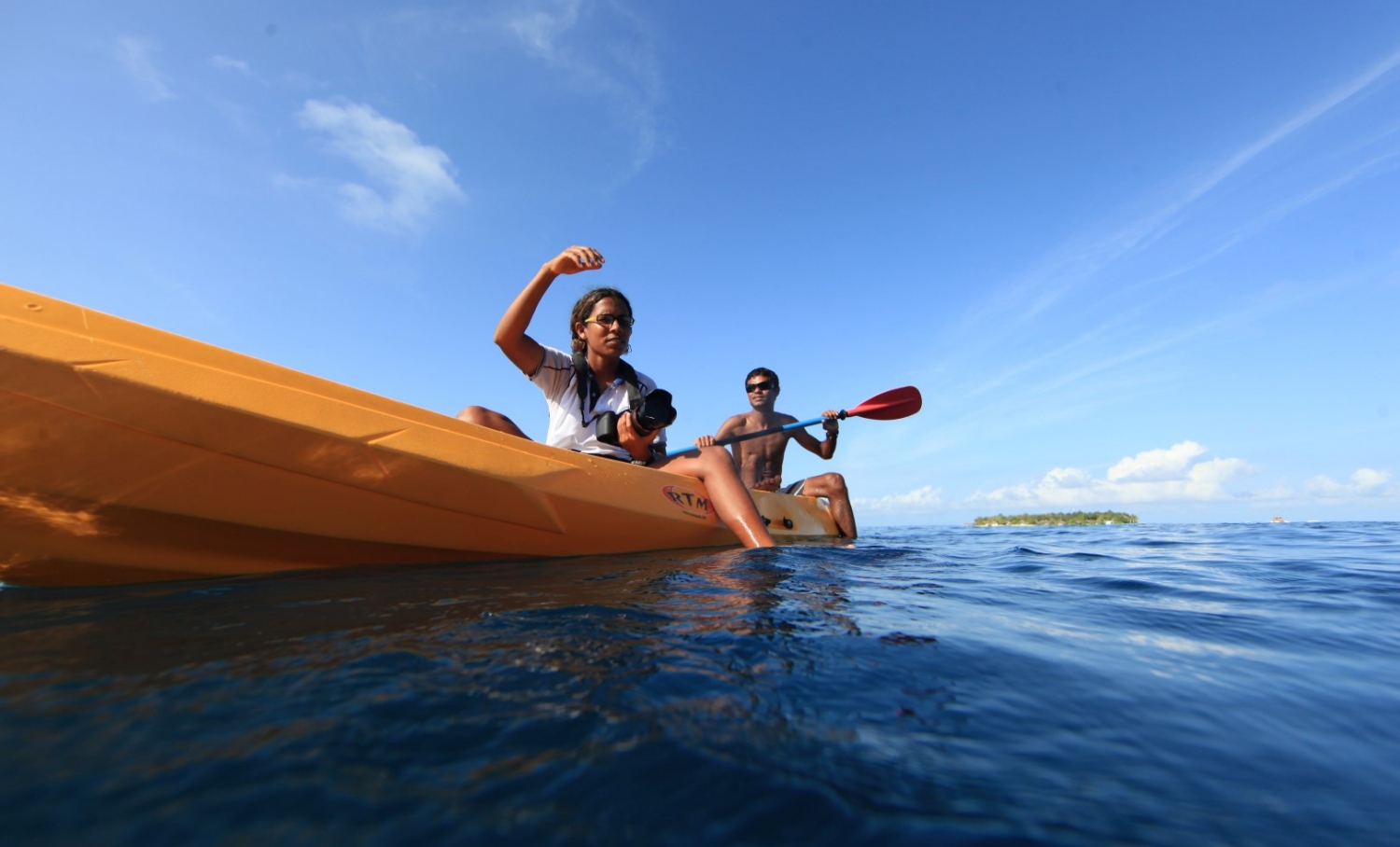 ޒޫނާ ޑައިވިން އަށް ދާން ތައްޔާރުވަނީ