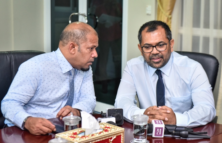 ގާނޫނު ތަންދޭ ފުޅާމިނުގައި ކެމްޕެއިން ކުރާނަން: ޒަމީރު