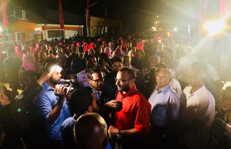 ކޯލިޝަން ސަރުކާރަކަށް ފުރުސަތު ދީފިނަމަ ގައުމު ހުއްޓޭނެ