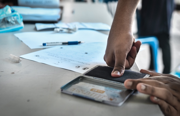 ސައްހަ ނޫން ފޯމުތަކެއް ހުށަހެޅި، ފިޔަވަޅު އަޅާނަން: އީސީ