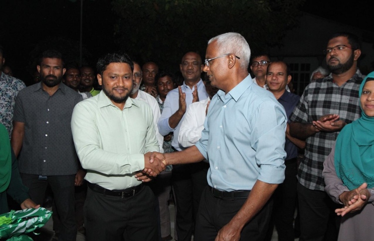 "ވައިގެމަގުން މަކުނުދުއަށް ދަތުރުތައް ފެށޭތޯ ބަލާނަން"