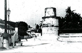 Hukuru Miskiyy Munnaaru (Friday Mosque Minaret) in the 1990's - PHOTO: SOCIAL MEDIA