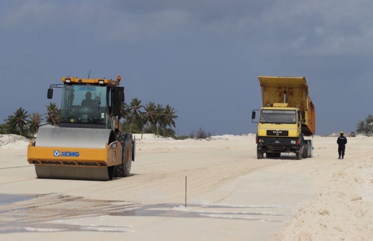 ކުޅުދުއްފުށީ އެއާޕޯޓަށް ޓެސްޓު ފްލައިޓް ޖައްސަނީ