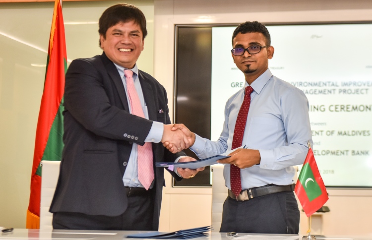 ކުނި ނައްތާލުމުގެ ނިޒާމު ހަދަން 33 މިލިއަން ޑޮލަރު