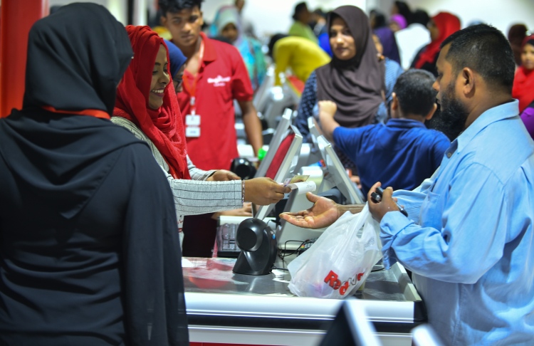 ރެޑްވޭވުން ފިޔާ އަދި ބިސް ވިއްކާ އަގު ހެޔޮކޮށްފި