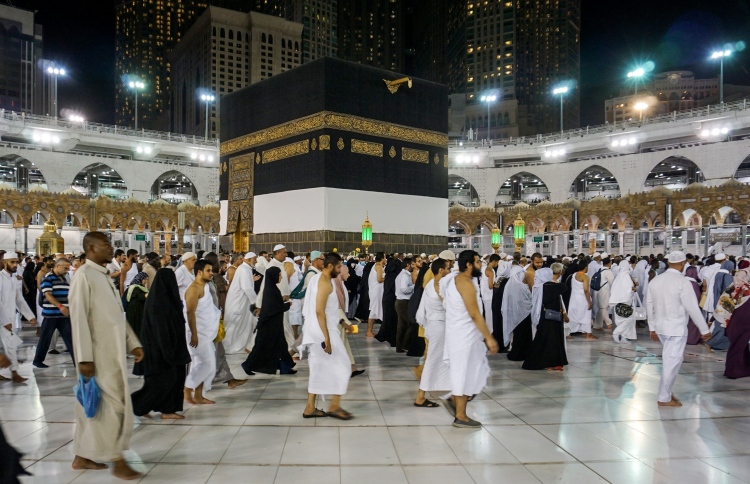 އަގުހެޔޮކޮށް ހައްޖަށް ގެންދަން ތިން ކުންފުނި ހޮވައިފި