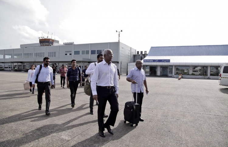 ނަޝީދާއި އިބޫ، ބައިވެރިވާ ޚާއްސަ ޖަލްސާއެއް ލަންކާގައި