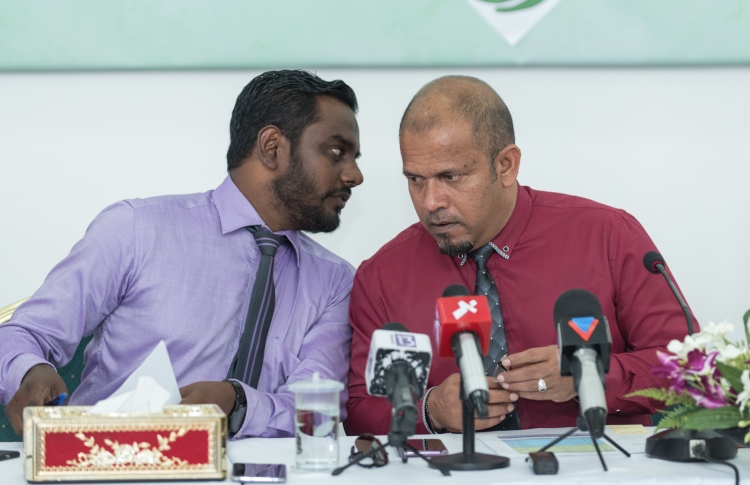 އީސީން މައުލޫމާތު ލީކުވުން ތަހުގީގުކުރަން ގޮވާލައިފި