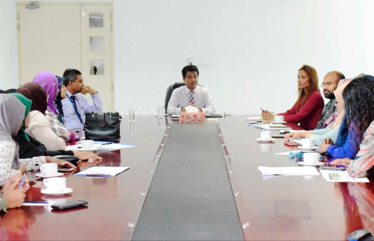 ވަޒީފާގައި ތިބެގެން ނަރުހުންނަށް ކިޔެވޭނެމަގު ހޯދައިދެނީ