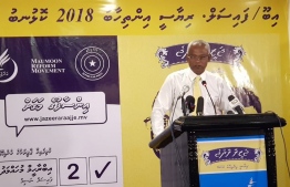 Presidential candidate Ibrahim Mohamed Solih (Ibu) speaking at the gathering held to meet with Maldivians in Sri Lanka. PHOTO: MDP