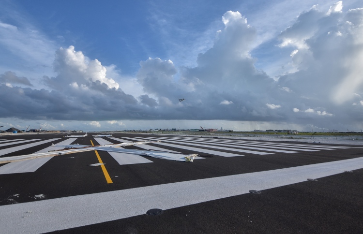 އާ ރަންވޭ ބައިނަލްއަގުވާމީ ހަމަތަކަށް ފެތޭނެ: އާދިލް