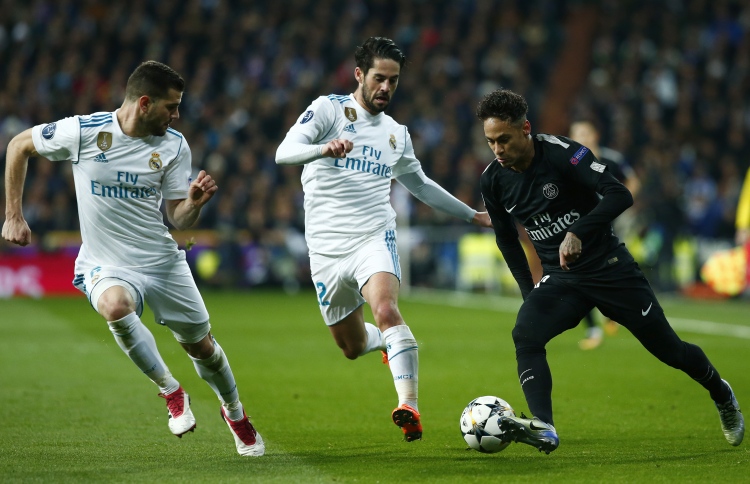 ޗެމްޕިއަންސް ލީގު: ބޮޑު މެޗުތަކާއި ތަފާތު ވާހަކަތައް!