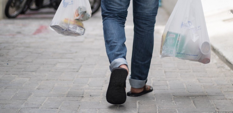 ޕްލާސްޓިކް މަދުކުރާ އިރު ދޫކޮށްލަން ޖެހޭނެ އެއްޗެހި