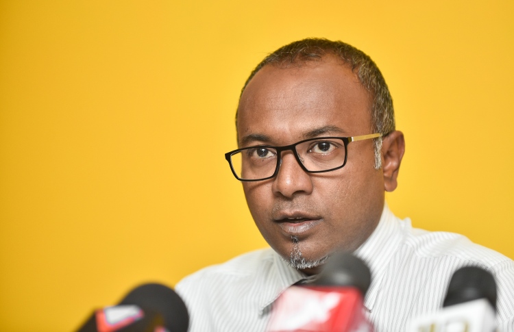 އަމީންގެ ޒިންމާ އަދާ ނުކުރެވެންޏާ އިސްތިއުފާދީ: ހަސަން