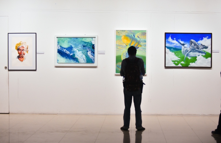 "އަންވެއިލިން ވިޝަންސް" އާޓް އެގްޒިބިޝަން ހުޅުވައިފި