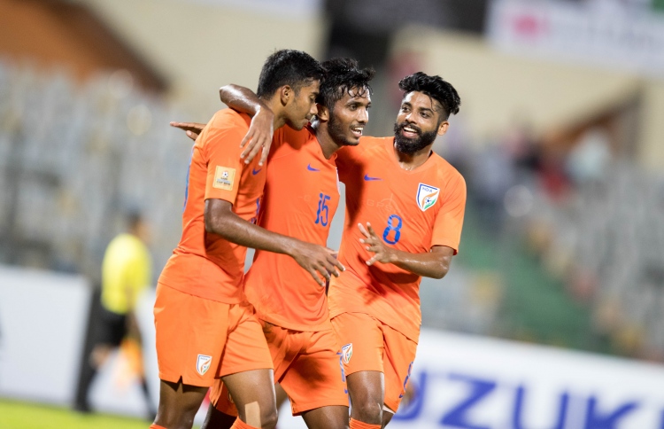 ލަންކާ ބަލިކޮށް އިންޑިއާ ސެމީއާ ގާތަށް