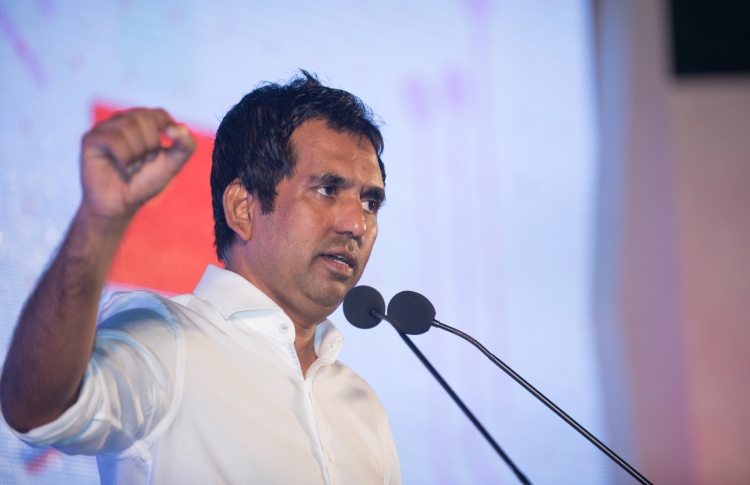 އިބޫގެ ވެރިކަމެއްގައި ޑޮލަރުގެ އަގު މައްޗަށް ދާނެ