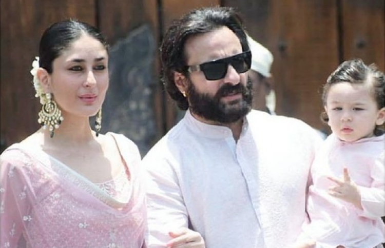 ކަރީނާ އާއި ސައިފް ދަރިފުޅު ތައިމޫރާ އެކު.