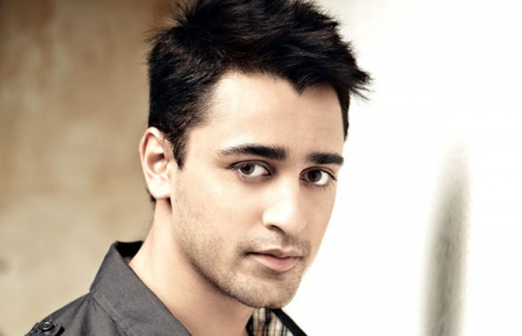 އިމްރާން: އޭނާ ޑައިރެކްޓް ކުރި ކުރު ފިލްމް މި މަހުގެ 20 ގައި ދައްކައިލާނެ.