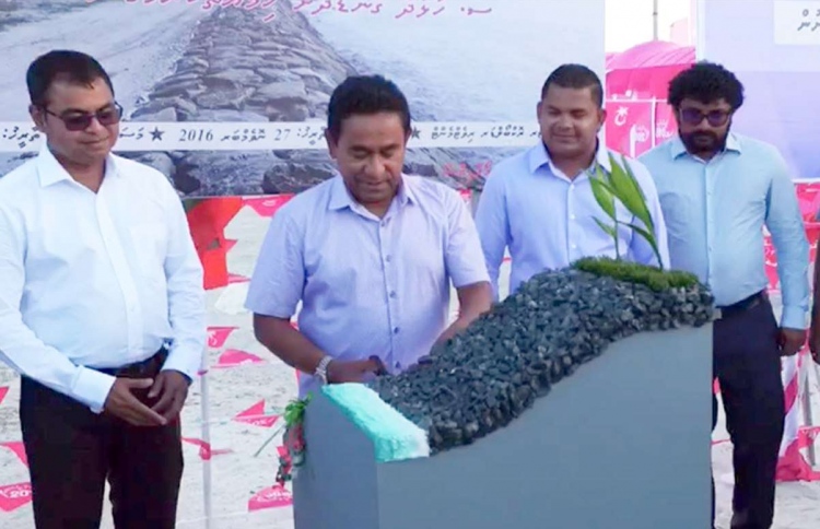 ހިތަދު އާއި މީދޫ ވެސް ބްރިޖަކުން ގުޅާލާނަން: ރައީސް