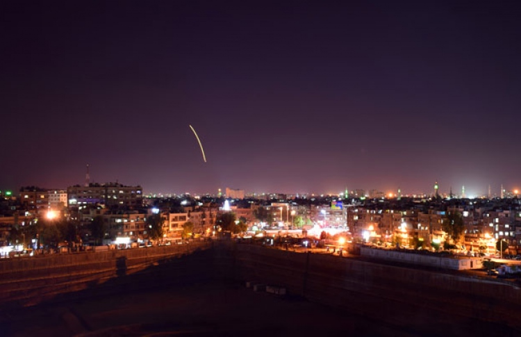 އިޒްރޭލުގެ މިސައިލް ހަމަލާތަކެއް ދިމިޝްގު އެއާޕޯޓަށް