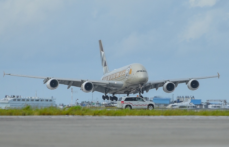 އާ ރަންވޭގެ މުހިންމު އާލާތެއް ބޭނުންކުރެވޭ ހާލަތަށް