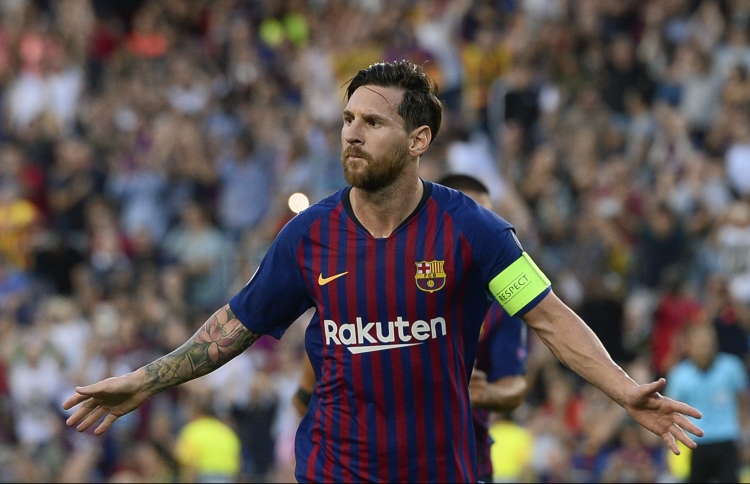 މެސީ އަށް ހެޓްރިކެއް، ލިވަޕޫލް ފަހު ވަގުތު މޮޅުވެއްޖެ