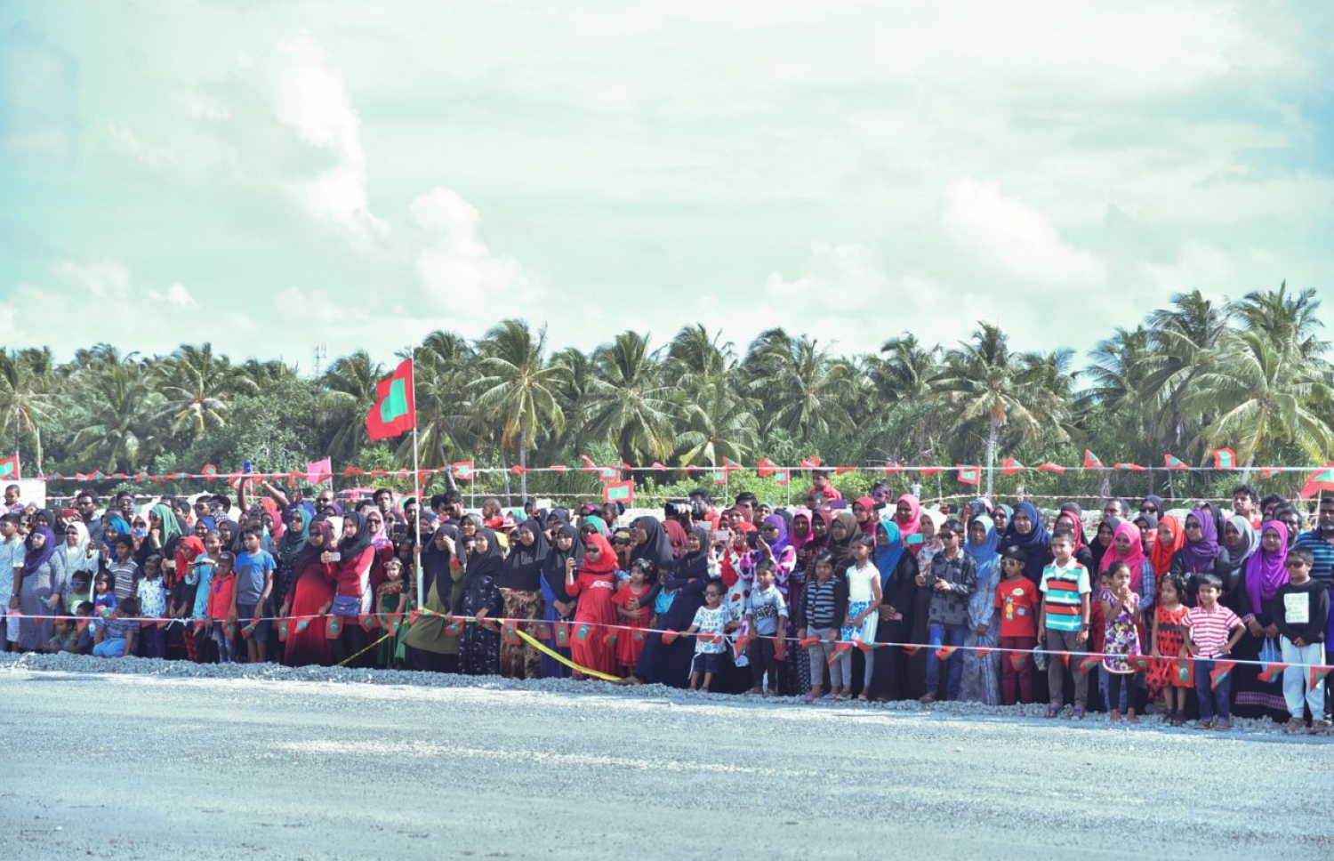 ފްލައިޓް ޖެއްސުމުން މަރުހަބާ ދެއްނެވުން-- ފޮޓޯ: މިހާރު