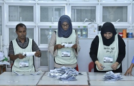 September 23, 2018: Election officials count the ballots after voting ends in the Presidential Election 2018. PHOTO/MIHAARU