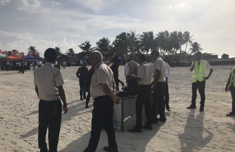 ކުޅުދުއްފުށީ އެއާޕޯޓުގެ މަސައްކަތް އަލުން ފަށައިފި