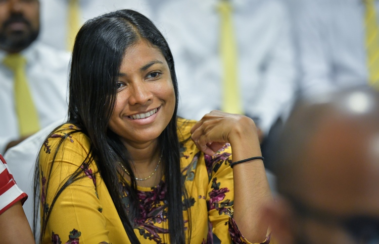 ނަވާނަވައިގެ އެއްވުން ރޫޅާލުމުން ހިތްހަމަނުޖެހުން