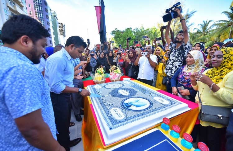 ވައުދު ފުއްދުމުގެ ފުރުސަތު ދިނުމަށް ރައްޔިތުން ބޭނުންވޭ