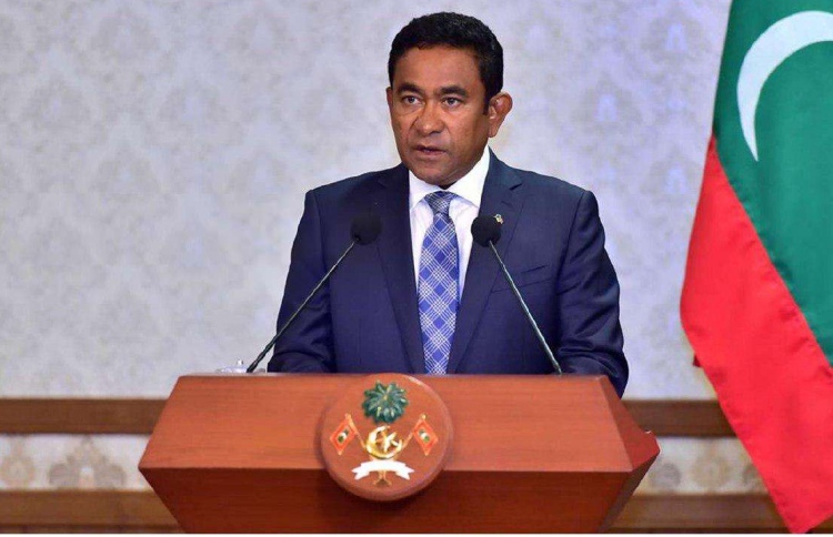 "ޓޫރިޒަމް ކުރިއަރުވަން އެއް އަޒުމެއްގައި ތިބެންޖެހޭ"