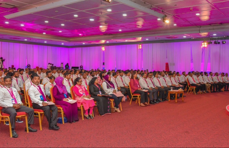 ޕީޕީއެމަށް ފައިސާ ދޫކޮށްދޭން އެދުނީ މިއަދު: ފިނޭންސް