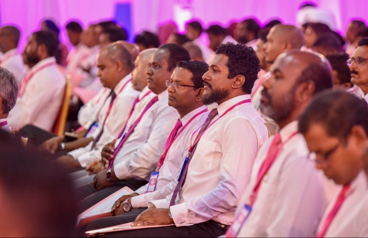 މަސައްކަތްތެރިންގެ ހައްގު އޮތީ ނިގުޅައިގެންފައި:ޕީޕީއެމް