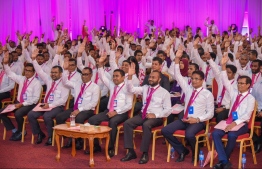 Former President Abdulla Yameen (C) pictured with senior officials of PPM at the party's 2018 Congress. PHOTO/MIHAARU