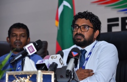 Fenaka Corporation's MD Mohamed Lamaan speaks at a press conference. PHOTO: AHMED NISHAATH/MIHAARU