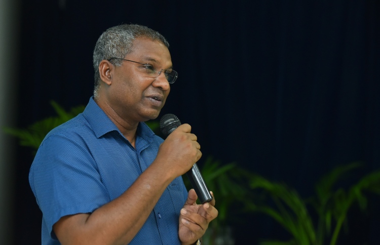 ޖިންސީ ފުރައްސާރައިގެ ތުހުމަތުން ޖުނައިދު ސަލާމަތްވެއްޖެ