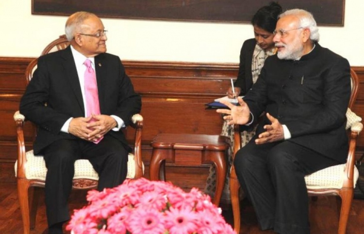 އިންޑިއާގެ ކަންބޮޑުވުންތަކާ މެދު ސަމާލުވާނެ: މައުމޫން