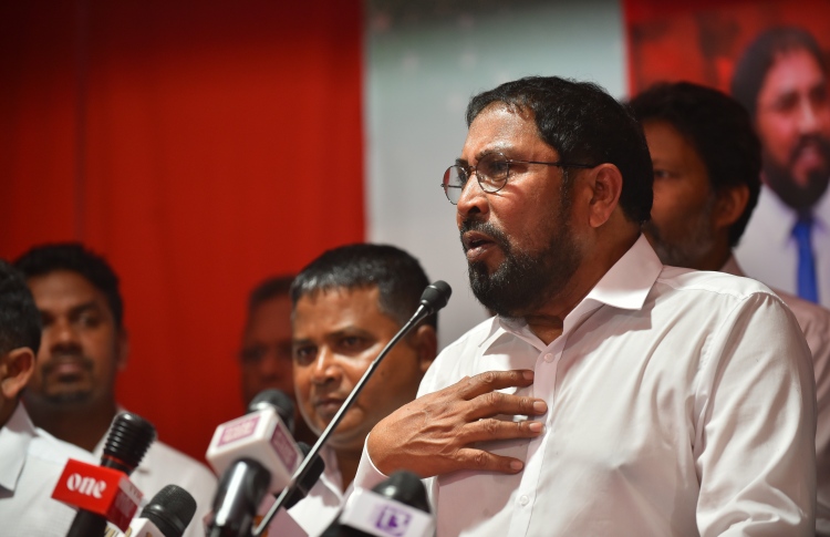 ބަންދުން ވީއްލިގެން ރާއްޖެ ވަޑައިގަންނަވާ: ގާސިމް