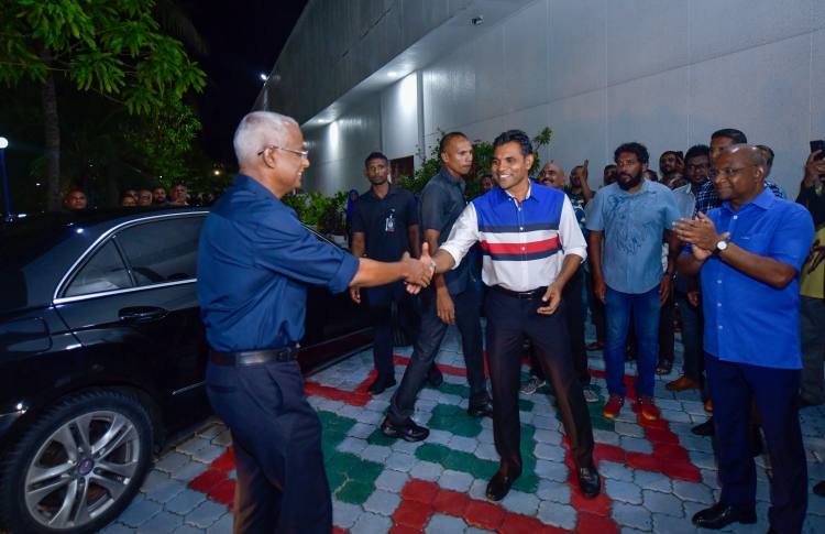 މިފަހަރު ހުވާކުރާ ގަޑި ވެސް، ތަން ވެސް ތަފާތު!