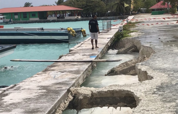 ތ.ގުރައިދޫ ބަނދަރު ބޭނުންނުކުރެވޭ ވަރަށް ހަލާކުވެއްޖެ