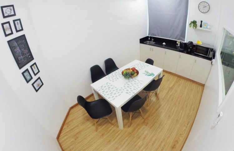 ޓީޗަރުންގެ ދުވަހުގެ ޚާއްސަ ހަދިޔާ: ސައި ކޮޓަރިއެއް