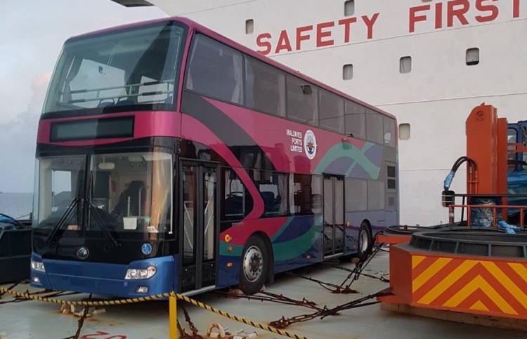 ބްރިޖުގައި ދުއްވާ ފުރަތަމަ ޑަބަލްޑެކާ ބަސް ގެނެސްފި