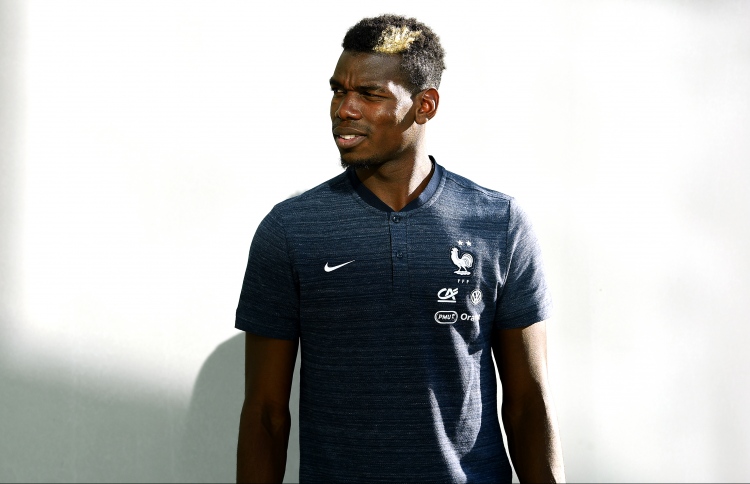 ޕޮގްބާ ޔުނައިޓެޑް ދޫކޮށްލަފާނެ: ޑެޝޯމްޕްސް