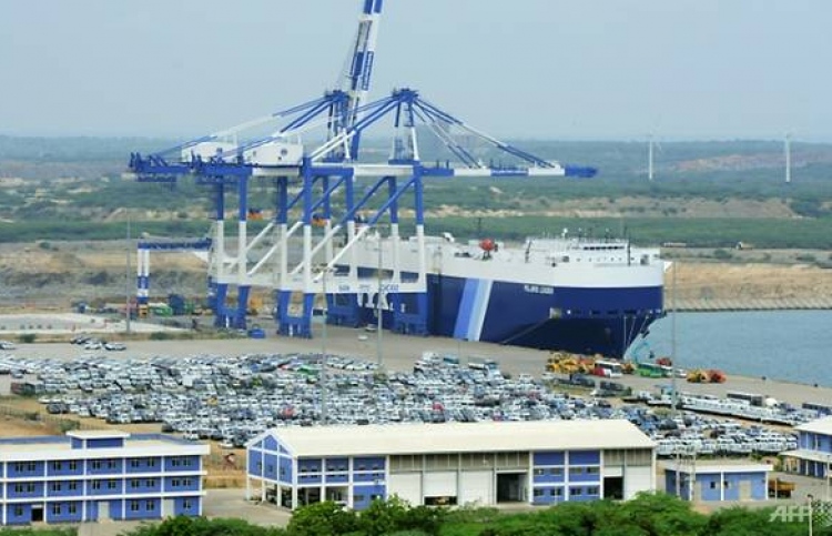 ޗައިނާއިން ލަންކާގެ ކަނޑާއި ވައިގެ ބަނދަރު ހަދައިދެނީ