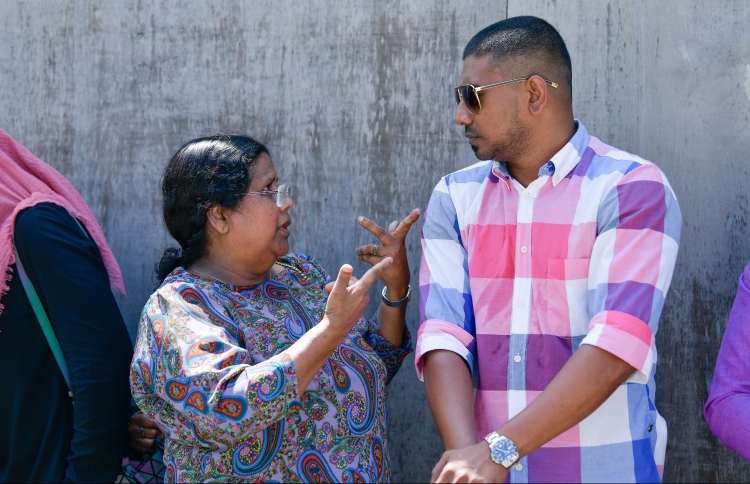 އިންތިހާބުގެ މައްސަލައަށް ތަދައްޚުލްވުމުގެ ފުރުސަތު ދީފި